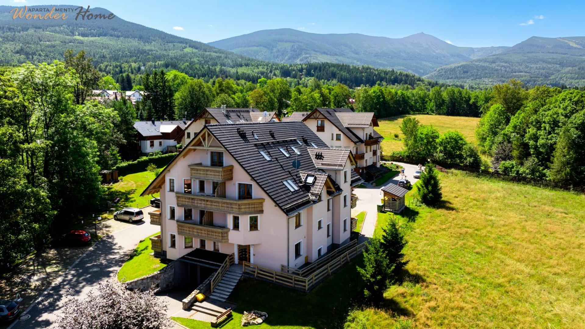 Wonder Home - Apartamenty W Malowniczej, Spokojnej Okolicy - Z Widokiem Na Sniezke Karpacz Esterno foto